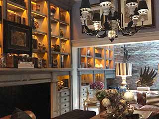 Lily Duclaud is a certified International Interior decorator and graphic designer